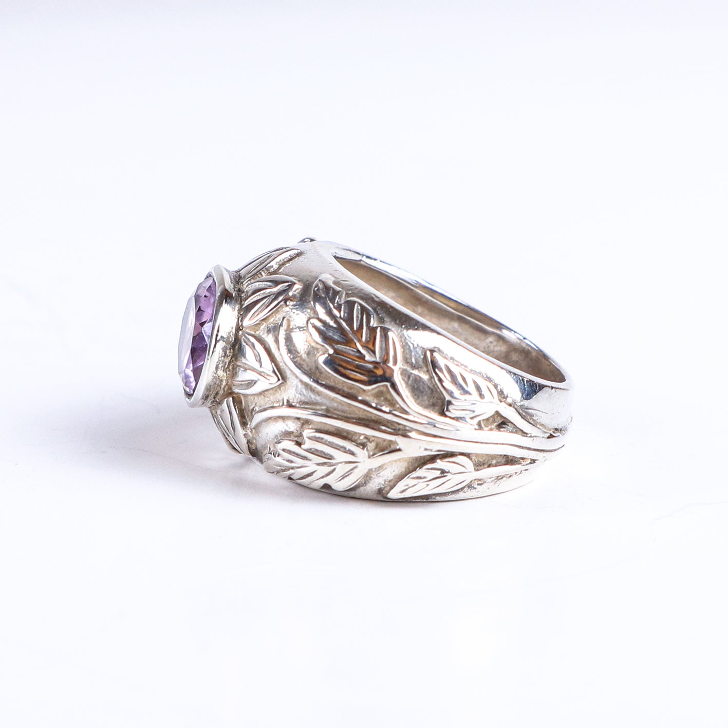 Vintage Oval Amethyst Sterling Silver Floral Pattern Statement Ring