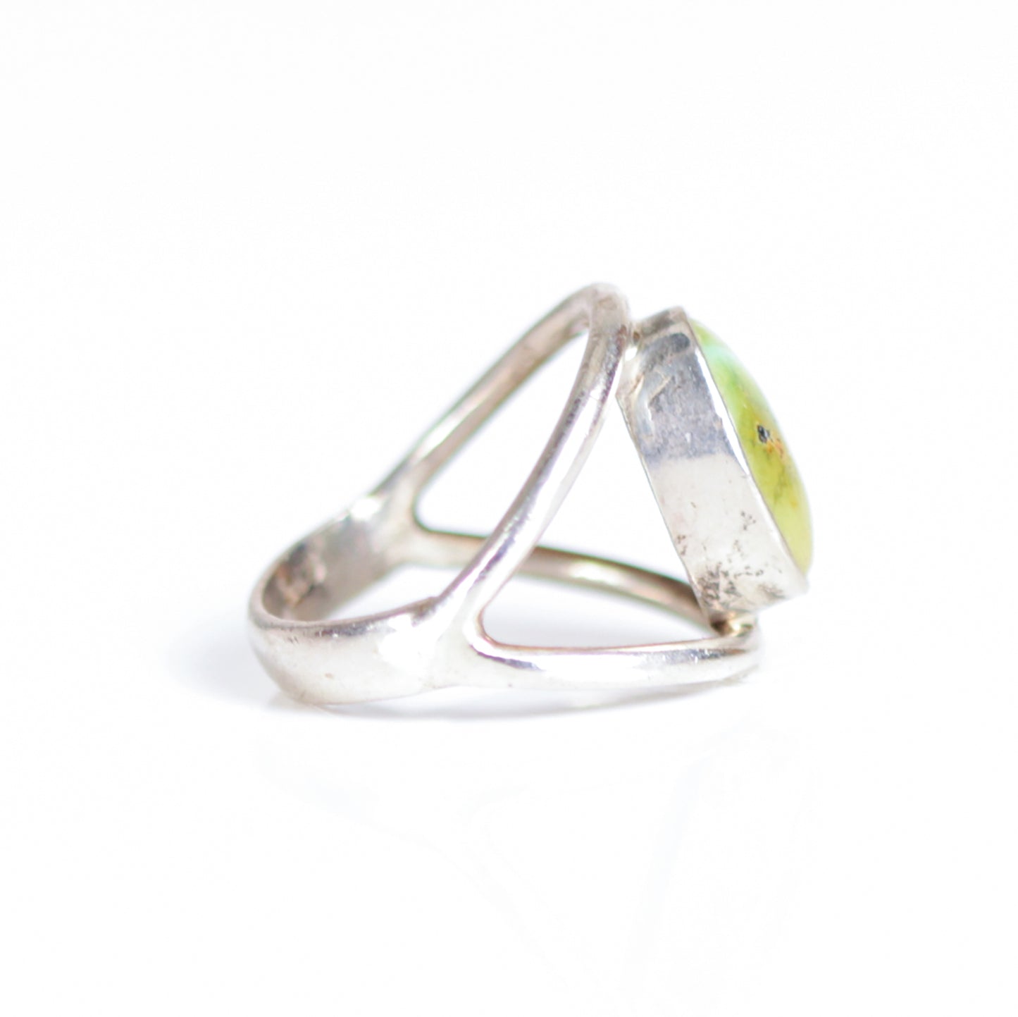 Vintage Oval Shaped Lime Green Turquoise Sterling Silver Split Shank Ring