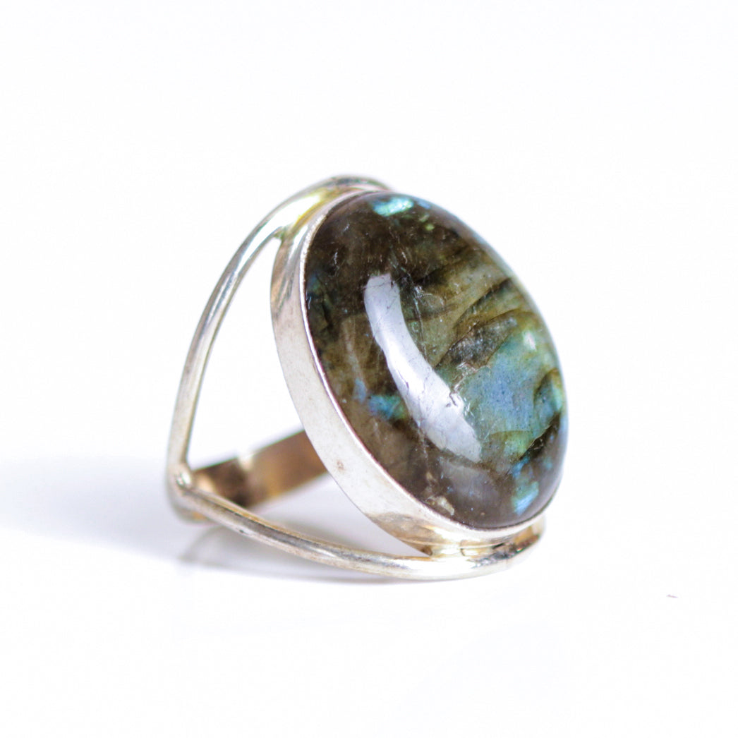 Vintage Oval Shaped Labradorite Sterling Silver Split Shank Ring